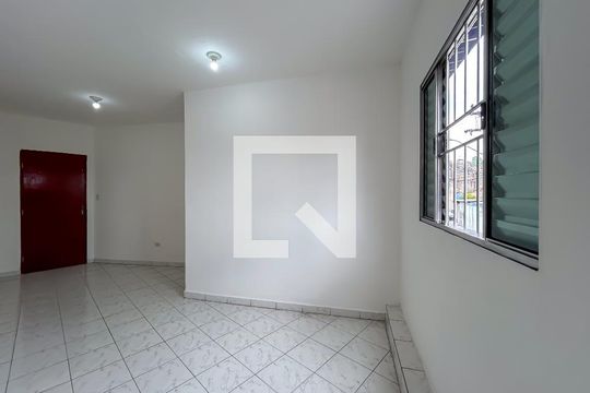 Quarto  de apartamento para alugar com 1 quarto, 60m² em Jardim Silveira, Barueri