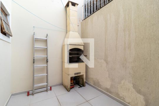 Quintal e Churrasqueira de casa à venda com 2 quartos, 89m² em Imirim, São Paulo