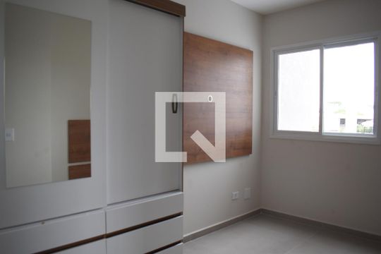 Quarto 3 de casa de condomínio para alugar com 3 quartos, 125m² em Xaxim, Curitiba