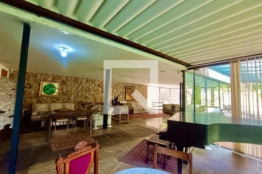Sala de casa à venda com 6 quartos, 1500m² em Gávea, Rio de Janeiro
