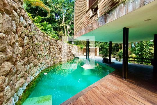 Área aberta de casa à venda com 6 quartos, 1500m² em Gávea, Rio de Janeiro