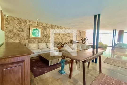 Sala de casa à venda com 6 quartos, 1500m² em Gávea, Rio de Janeiro