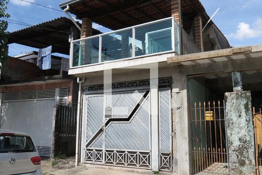 Fachada de casa para alugar com 3 quartos, 170m² em Sítio Morro Grande, São Paulo