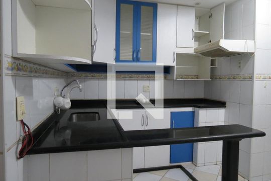 Cozinha de casa para alugar com 3 quartos, 170m² em Sítio Morro Grande, São Paulo