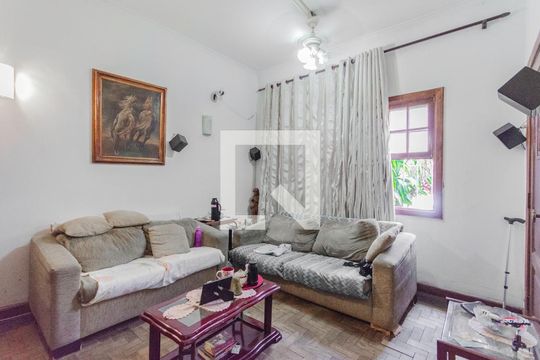 Casa à venda com 3 quartos, 173m² em Vila Monumento, São Paulo