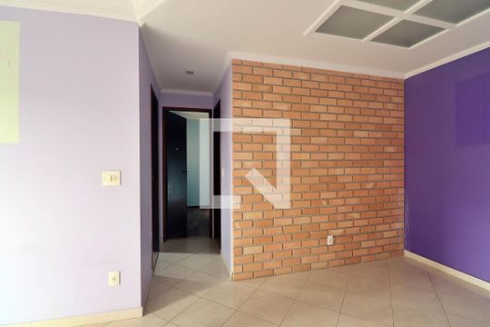 Sala de apartamento para alugar com 2 quartos, 64m² em Parque das Nações, Santo André