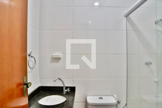 Banheiro de apartamento para alugar com 1 quarto, 25m² em Belenzinho, São Paulo
