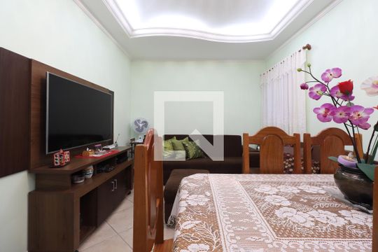 Sala de apartamento à venda com 2 quartos, 70m² em Vila Humaita, Santo André