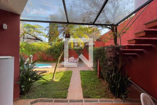 Casa de Condomínio à venda com 4 quartos, 445m² em Alphaville, Santana de Parnaíba