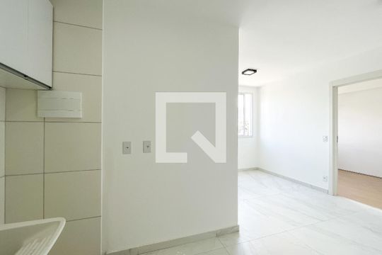 Cozinha e Área de Serviço de apartamento à venda com 2 quartos, 36m² em Pirituba, São Paulo