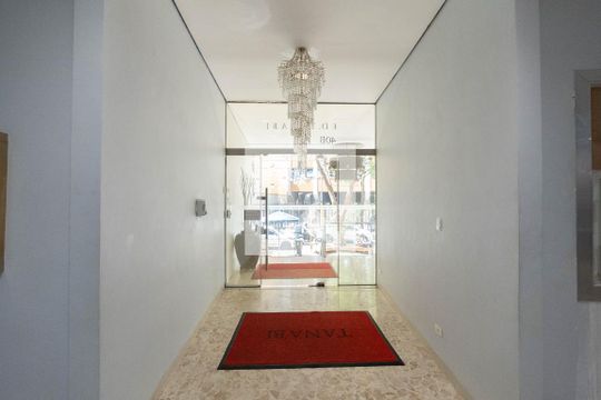 Hall de entrada de apartamento para alugar com 1 quarto, 56m² em Bela Vista, São Paulo