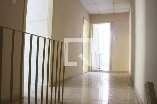 Casa para alugar com 1 quarto, 75m² em Santa Maria, São Caetano do Sul