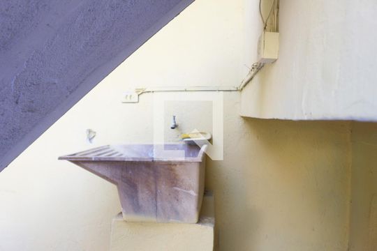 Casa para alugar com 1 quarto, 75m² em Santa Maria, São Caetano do Sul