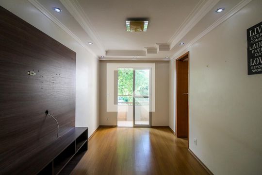 Apartamento para alugar com 2 quartos, 42m² em Jardim Santa Terezinha (zona Leste), São Paulo