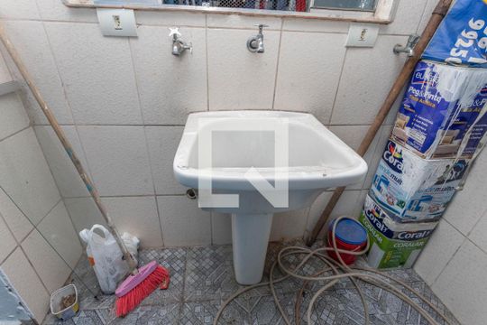 Área de Serviço de casa para alugar com 2 quartos, 60m² em Vila Nogueira, Diadema