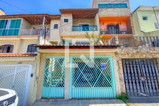 Fachada de casa para alugar com 1 quarto, 250m² em Vila Nova Santa Luzia, São Bernardo do Campo