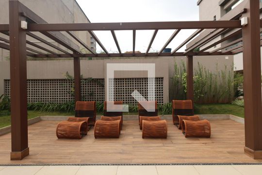 Área comum de kitnet/studio para alugar com 1 quarto, 25m² em Indianópolis, São Paulo