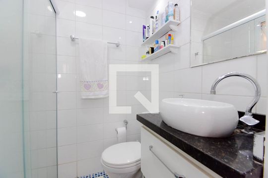 Banheiro da Suíte de apartamento à venda com 3 quartos, 92m² em Jardim Nova Taboao, Guarulhos