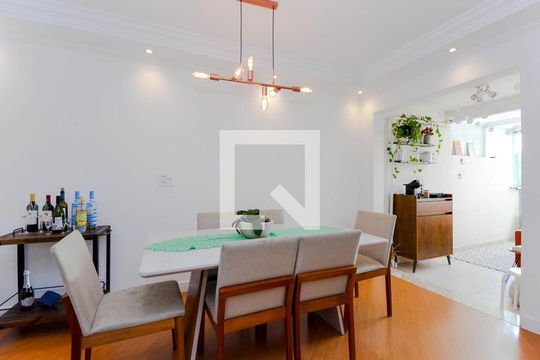 Sala de apartamento à venda com 3 quartos, 92m² em Jardim Nova Taboao, Guarulhos