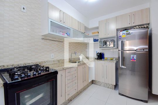Cozinha de apartamento à venda com 3 quartos, 92m² em Jardim Nova Taboao, Guarulhos