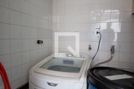 ÁREA DE SERVIÇO de casa à venda com 3 quartos, 236m² em Jardim Proença, Campinas
