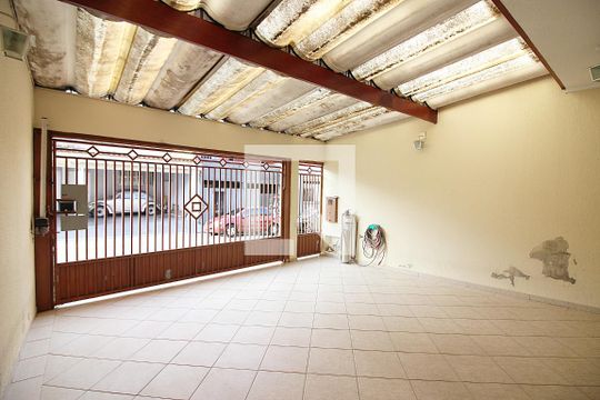 Garagem de casa à venda com 3 quartos, 213m² em Assunção, São Bernardo do Campo