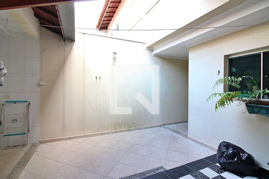 Quintal  de casa à venda com 3 quartos, 213m² em Assunção, São Bernardo do Campo