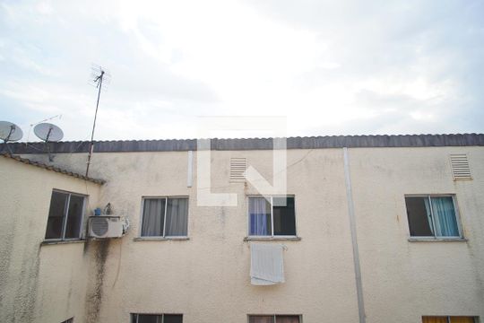 Vista do Quarto 1 de apartamento para alugar com 2 quartos, 58m² em Santo Afonso, Novo Hamburgo