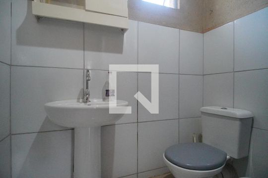 Banheiro de apartamento para alugar com 2 quartos, 58m² em Santo Afonso, Novo Hamburgo