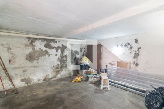 Garagem de casa para alugar com 3 quartos, 250m² em Vila Pires, Santo André