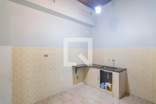 Cozinha de casa para alugar com 3 quartos, 250m² em Vila Pires, Santo André
