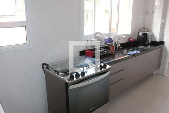 Cozinha de apartamento para alugar com 5 quartos, 195m² em Santa Paula, São Caetano do Sul