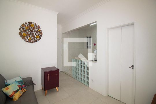 Sala de apartamento para alugar com 1 quarto, 40m² em Copacabana, Rio de Janeiro