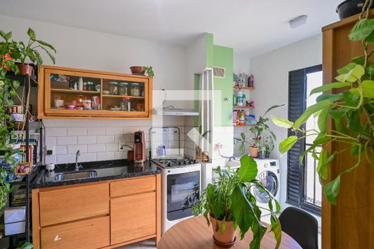 Cozinha de apartamento à venda com 2 quartos, 40m² em Vila Moinho Velho, São Paulo