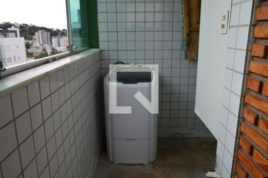 Apartamento à venda com 3 quartos, 150m² em Cabral, Contagem
