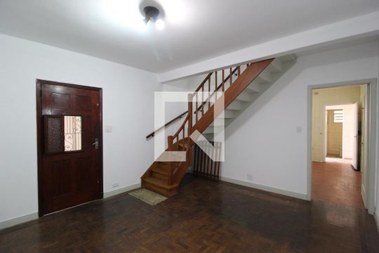 Casa à venda com 3 quartos, 180m² em Vila Olímpia, São Paulo