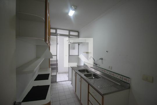 Cozinha de apartamento à venda com 3 quartos, 68m² em Jardim Umuarama, São Paulo