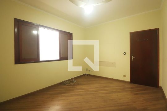 Quarto 2 de casa para alugar com 6 quartos, 500m² em Vila Curuçá, Santo André