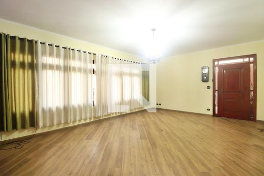 Sala de casa para alugar com 6 quartos, 500m² em Vila Curuçá, Santo André