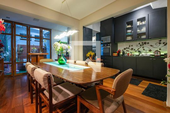 Sala 3 de casa à venda com 3 quartos, 130m² em Pinheiros, São Paulo