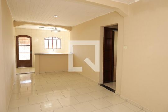 Casa para alugar com 2 quartos, 50m² em Jardim Nossa Senhora do Carmo, São Paulo