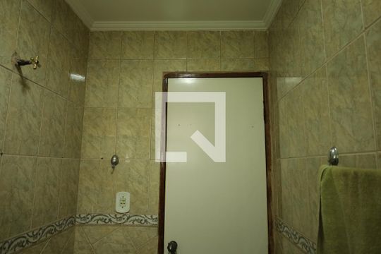 Banheiro de casa para alugar com 2 quartos, 50m² em Jardim Nossa Senhora do Carmo, São Paulo