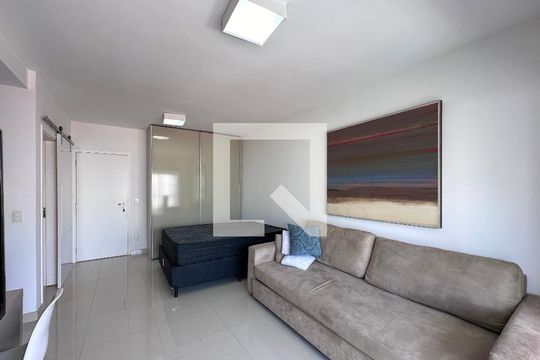 Sala de kitnet/studio à venda com 1 quarto, 38m² em Brooklin Paulista, São Paulo