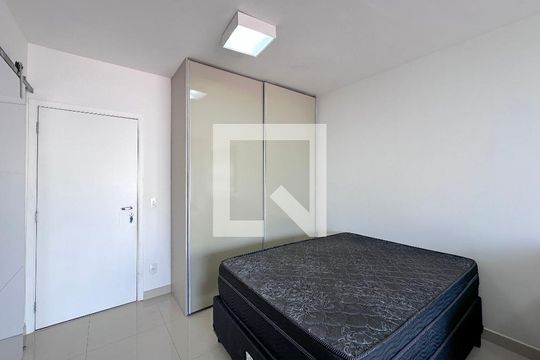 Quarto de kitnet/studio para alugar com 1 quarto, 38m² em Brooklin Paulista, São Paulo