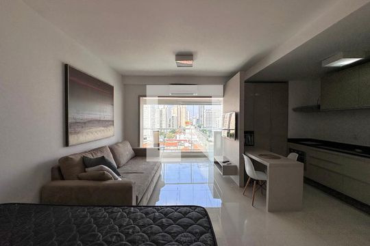 Sala de kitnet/studio para alugar com 1 quarto, 38m² em Brooklin Paulista, São Paulo