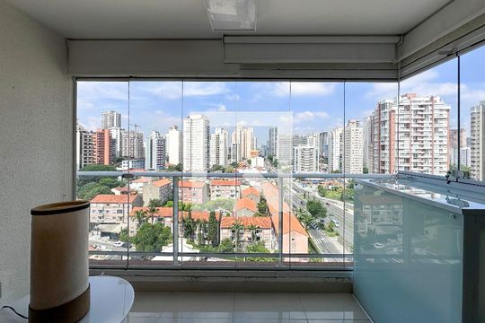 Sacada de kitnet/studio para alugar com 1 quarto, 38m² em Brooklin Paulista, São Paulo