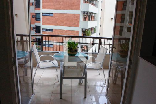 Varanda da Sala de apartamento à venda com 5 quartos, 240m² em Vila Morumbi, São Paulo