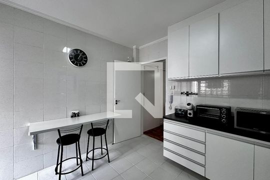 Cozinha de apartamento à venda com 2 quartos, 70m² em Chácara Santo Antônio (zona Sul), São Paulo