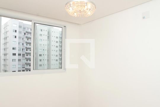 Quarto de apartamento para alugar com 2 quartos, 54m² em Liberdade, Belo Horizonte