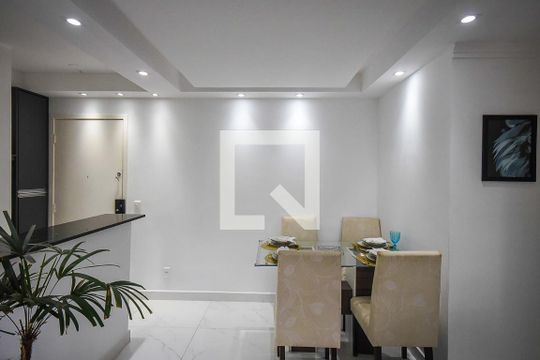 Sala de Jantar de apartamento à venda com 2 quartos, 60m² em Parque Reboucas, São Paulo